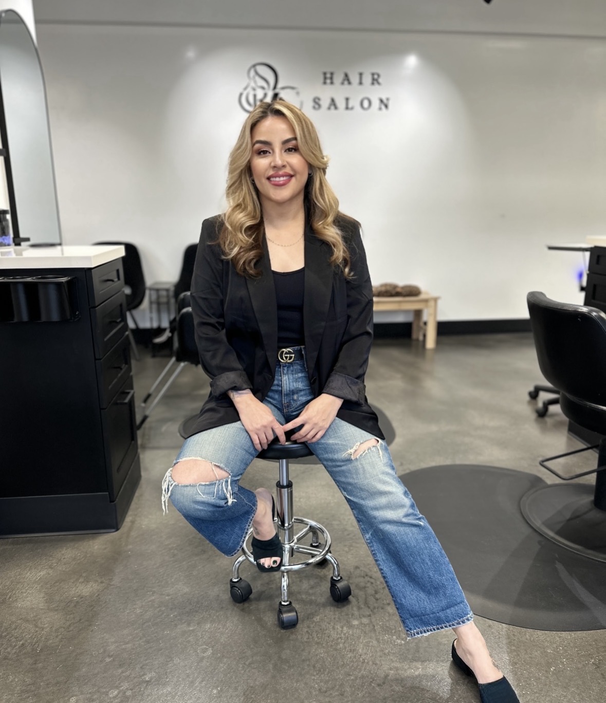 What Every Salon Owner Should Know Before Opening a Salon